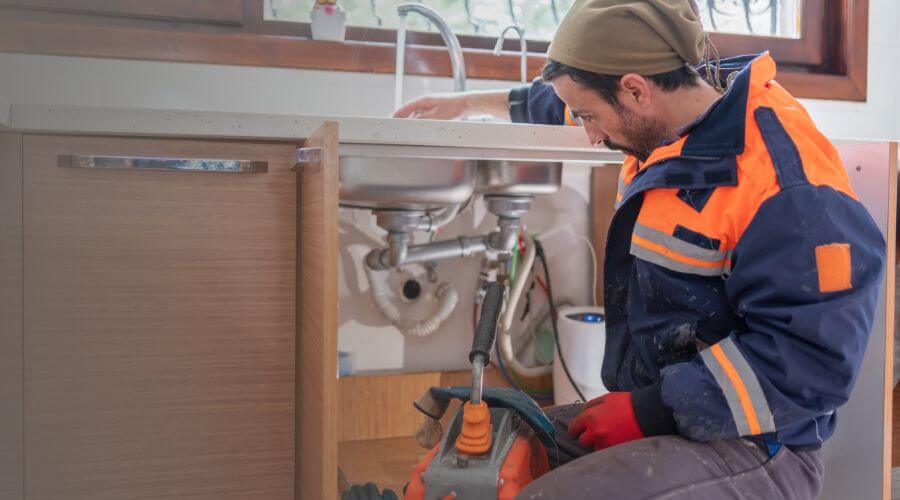 Local expert plumbing services in Delcambre, LA